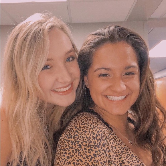 Meet your Posher, Amber - Picture 4 of 4